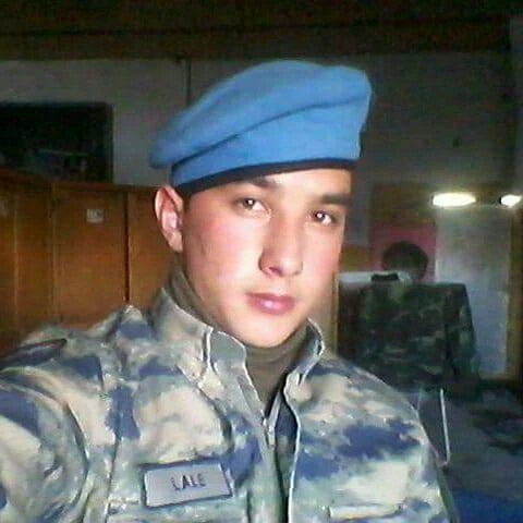 Sivas Şehidine Ağlıyor