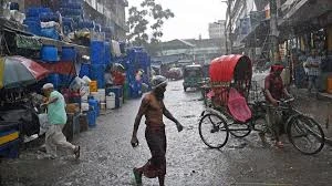 Bangladeş'te Ölü Sayısı 62'ye Yükseldi