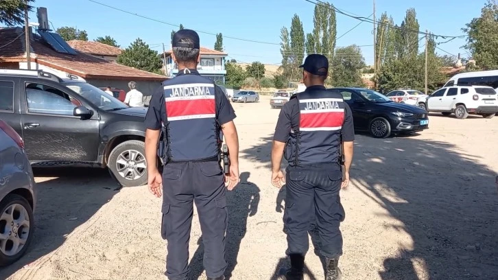Cenazede Silahlı Çatışma: 4 Yaralı