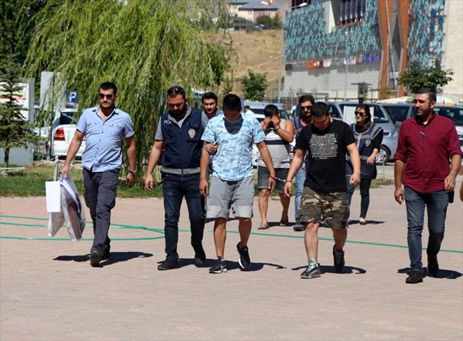 4 MOĞOLİSTANLI TUTUKLANDI