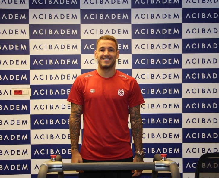 Yeni Golcü Muayene Edildi!