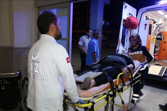 TRAFİK KAZASI: 4 YARALI