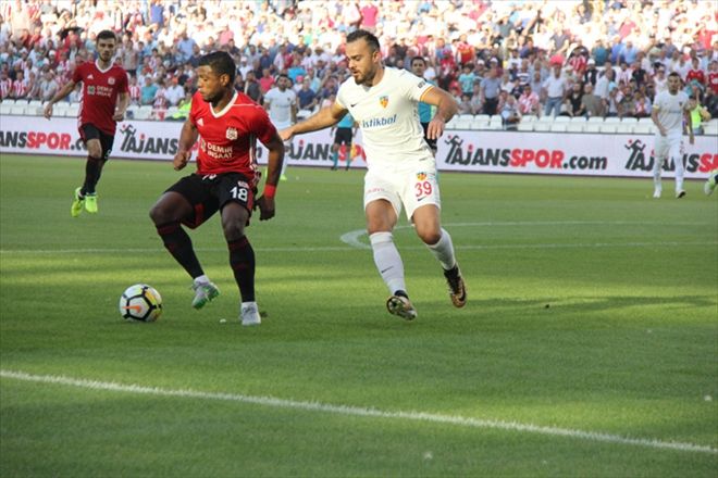 YİĞİDO DA 5 SAKAT