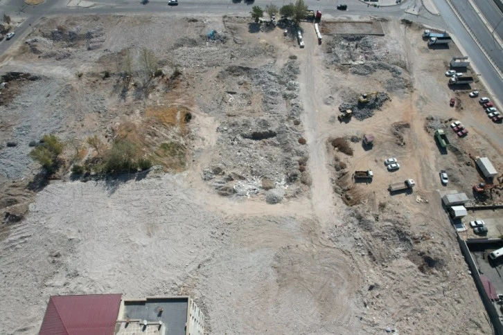 Ebrar Sitesi’nde Enkaz Kalmadı