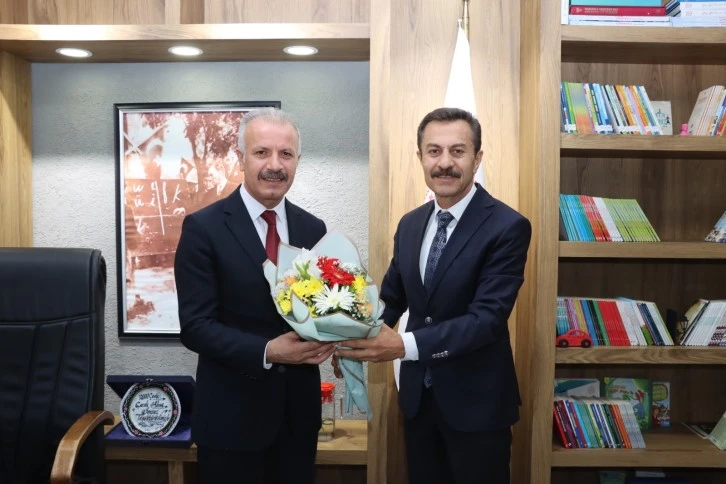 Yeni Müdür Göreve Başladı