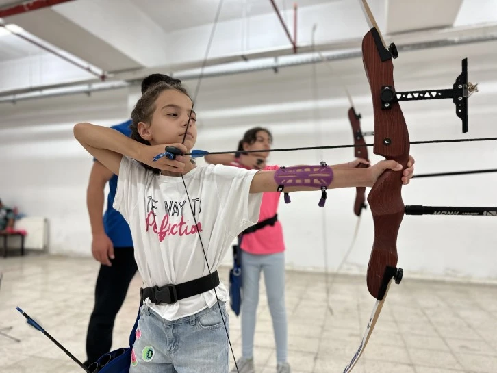 Mete Gazoz'u Örnek Alıyorlar