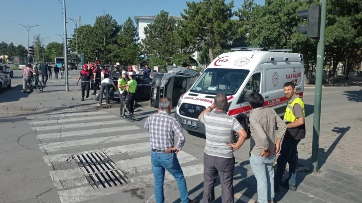 Sivas'ta Trafik Kazası - 1 Araç Takla Attı