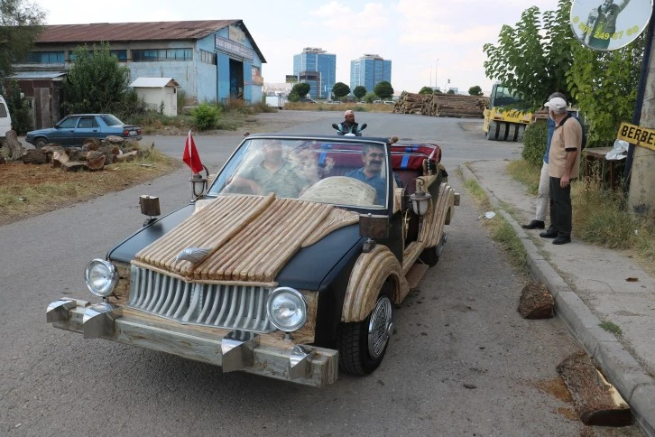 Sivaslı Ustadan Bir Acayip Araç Tasarımı