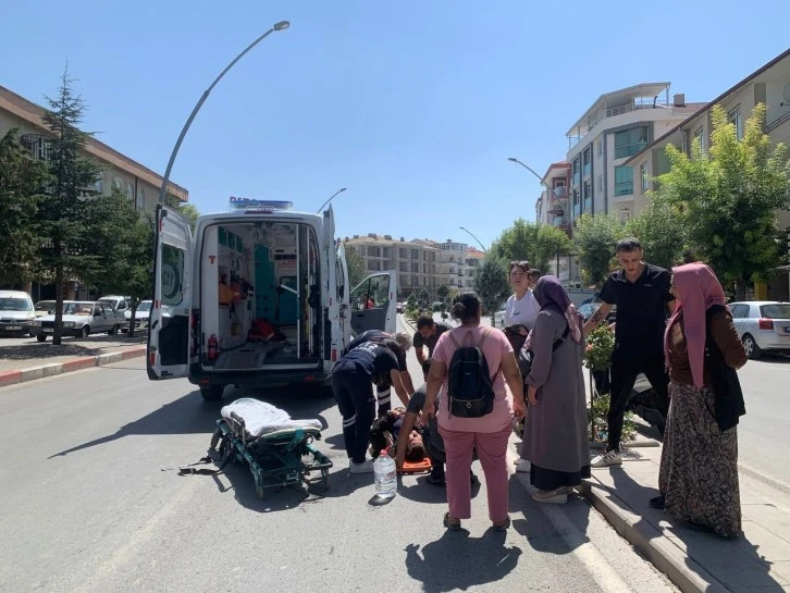 Kamyonun Çarptığı Kadın Yaralandı