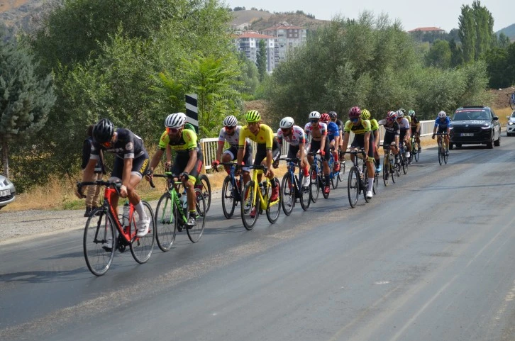 Kurtuluş Yolu Bisiklet Turu Devam Ediyor