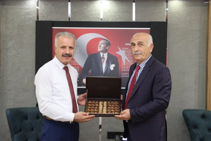Sivas'ta Üretilen "Çikolis" Cirosuyla Rekor Kırdı