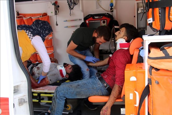 TRAFİK KAZASI : 7 YARALI