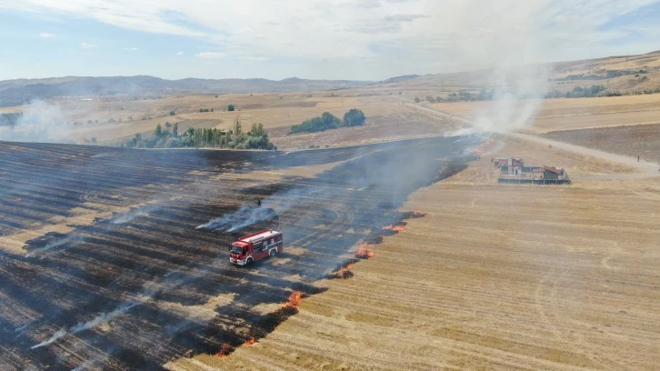 Sivas'ta Anız Yangını