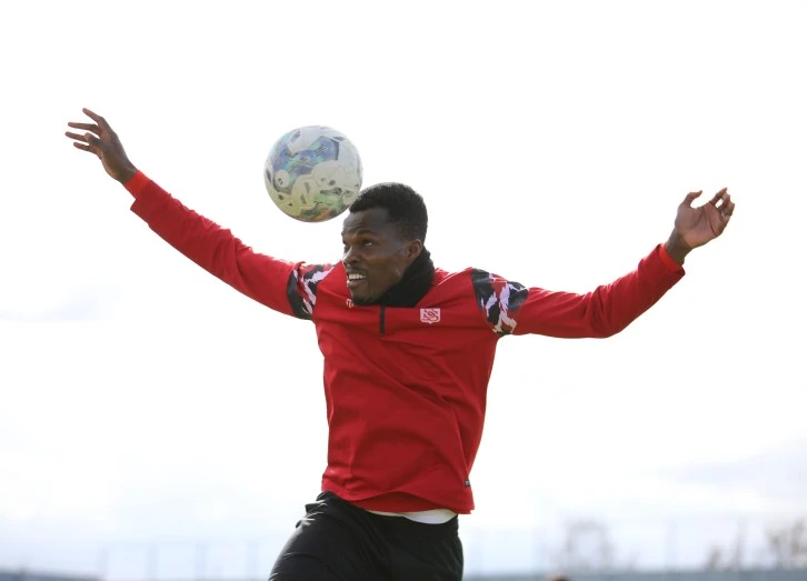 Sivasspor’da Sevindiren Ayrılık