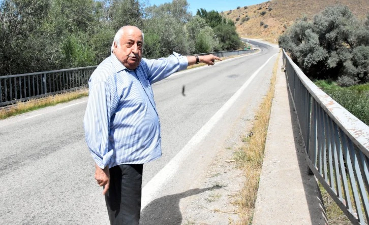 Aşık Veysel Sivas'a O Köprünün Yapılmasını İstemişti