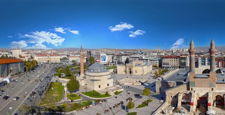 Sivas’ta 222 Binaya Ruhsat Verildi