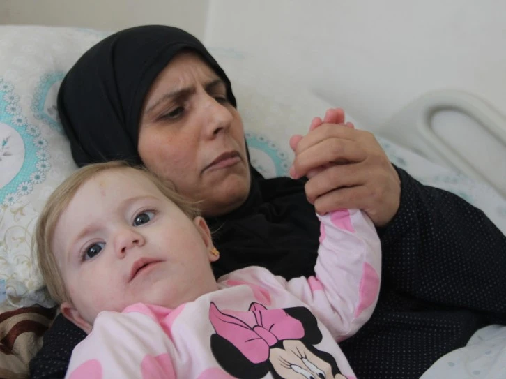 Depremin Sembolü Bebek ve Annesi Teşekkür Ediyor