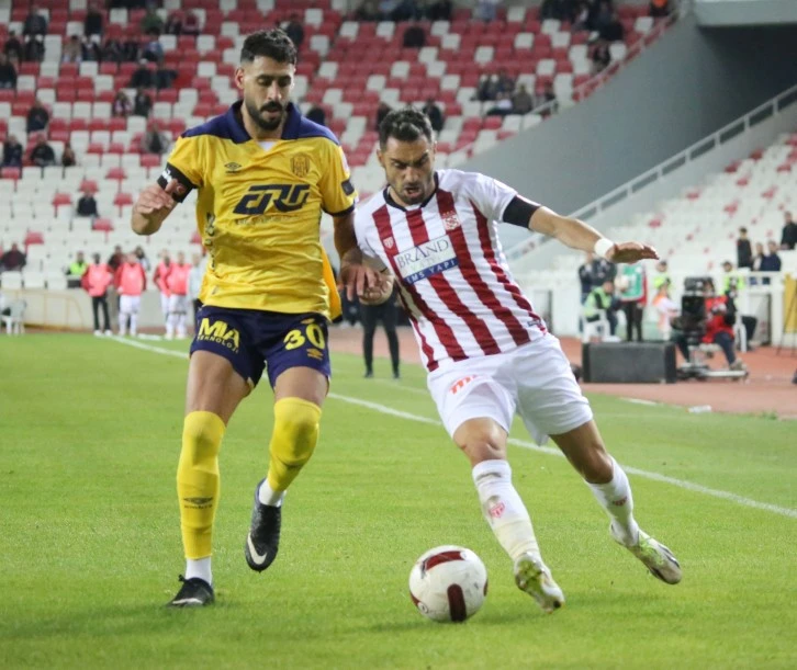 Bu Oyunla Bu Futbolla Lig Bitmez