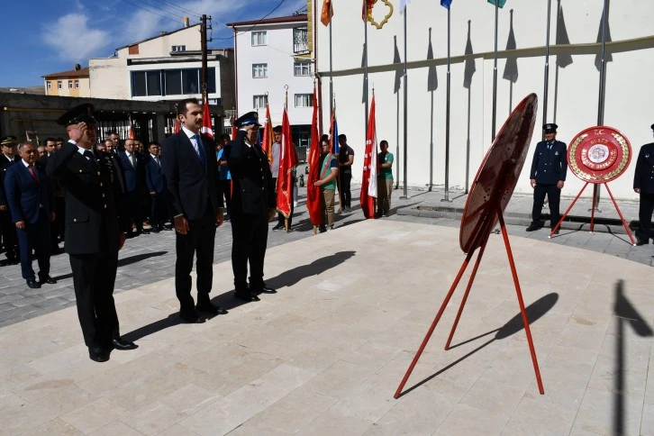 Gaziler Günü İlçelerde Kutlandı