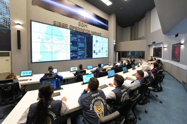 Sosyal Medyada Halkı Kin ve Düşmanlığa Sürükleyen 27 Kişi Gözaltında