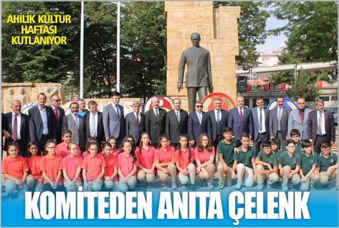 KOMİTEDEN ANITA ÇELENK