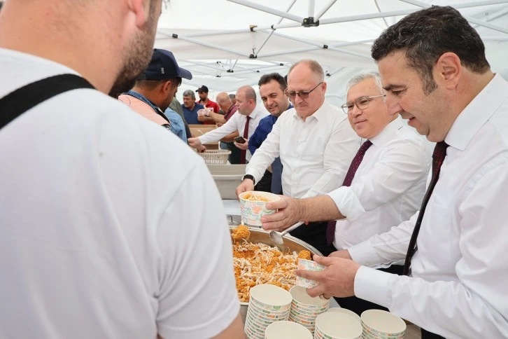 Ahilik Pilavı İkram Edildi