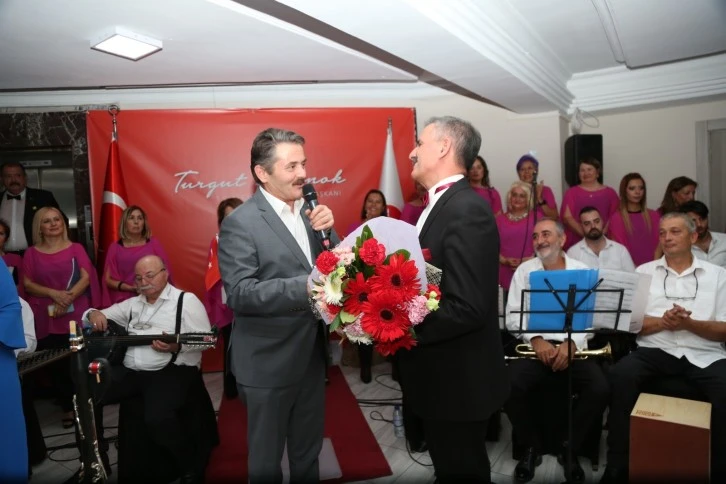 Huzurevinde Konser Coşkusu