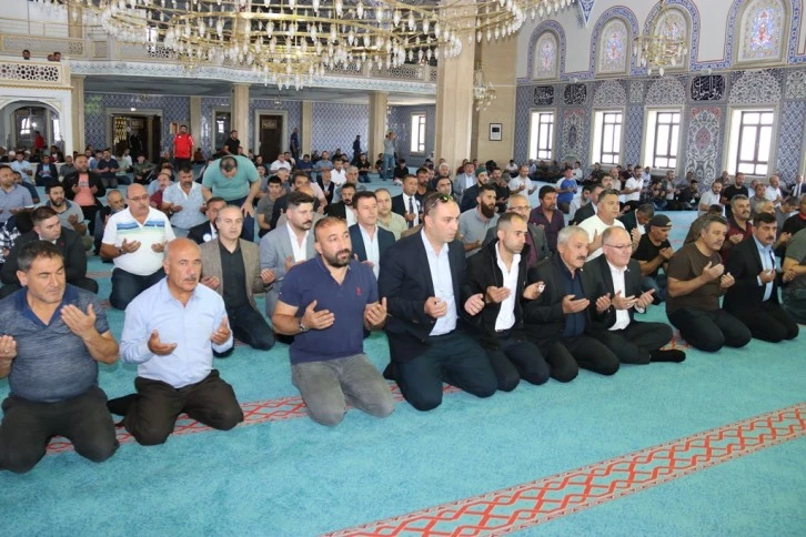 Sivaslı Esnaflar İçin Mevlit Okutuldu