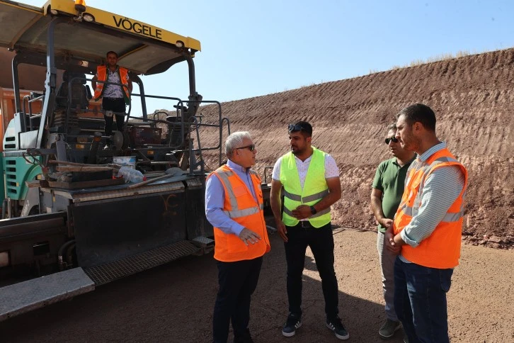 Yıldız Dağı Bağlantı Yolunda Çalışma Devam Ediyor