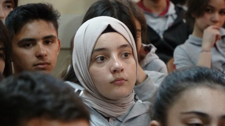 Öğrencilere Mevlid-i Nebi'yi Anlattılar