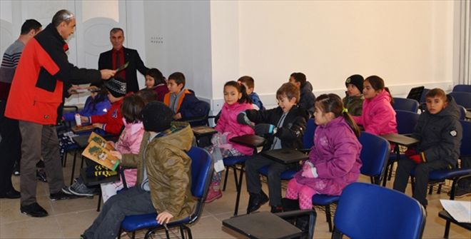 ÖĞRENCİLERE TABİAT SEVGİSİ EĞİTİMİ