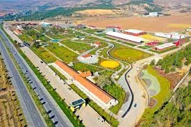 Salih Ayhan'ın İmza Attığı Projeler Bir Bir el Değiştiriyor