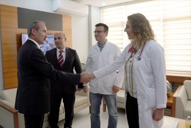 Üniversite hastanesine 5 UZMAN DOKTOR