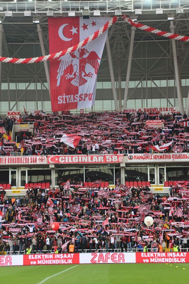 KIRMIZI-BEYAZ KARŞILAŞMA