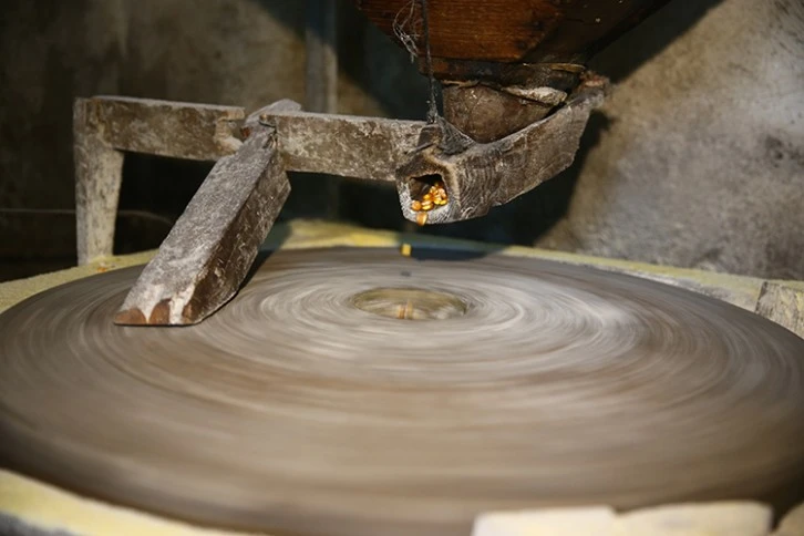 Değirmenler "Hayrat" İçin Dönüyor