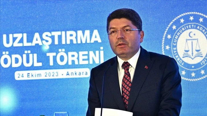Bakan Tunç'tan İnsan Hakları Tepkisi