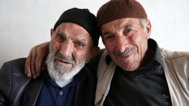 Cumhuriyet ile Aynı Yaştalar