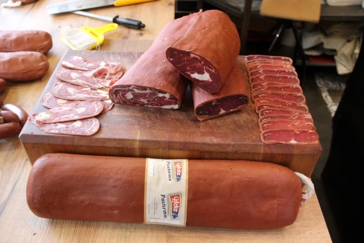 Konu Tartışmaya Kapalı - Pastırma Sivas'ındır