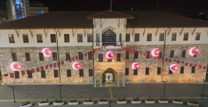 Cumhuriyet Şehri Sivas'a Çok Yakıştı