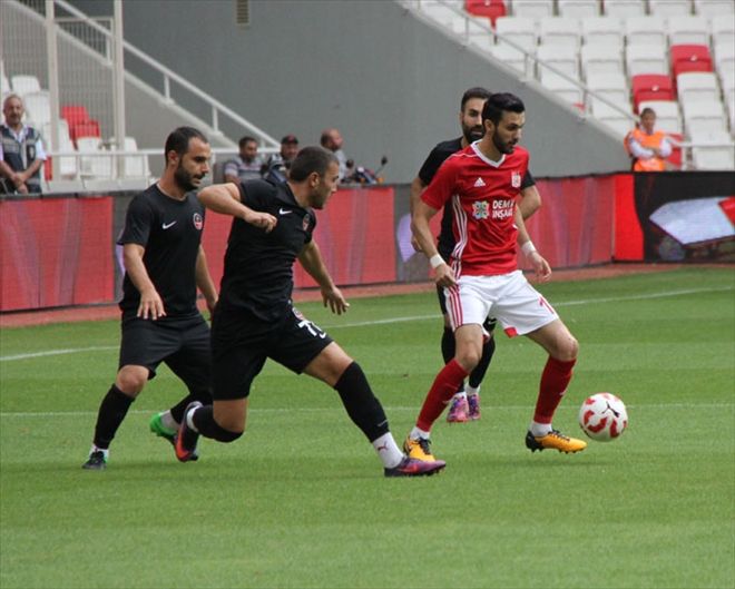 ADANA DEMİR İLE HAZIRLIK MAÇI