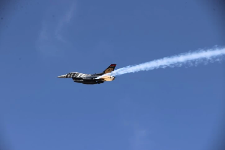 Solo Türk'ten Sivas'ta Nefis Gösteri