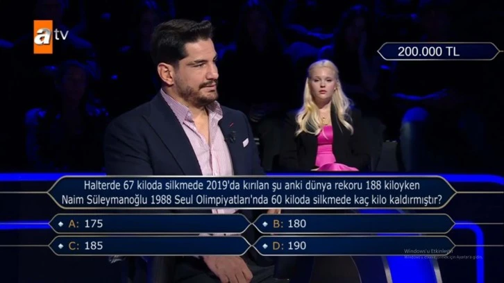 Taha Akgül’den Kral Hareket!