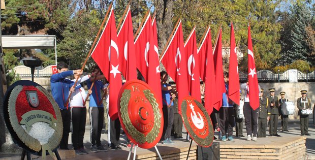 VALİ GÜL: ?EMANETİNİZ EMİN ELLERDE?