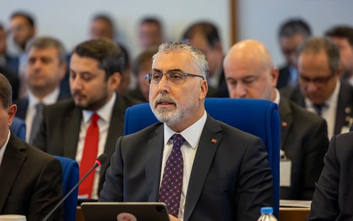 Bakan Işıkhan: Çalışanları Enflasyona Ezdirmeyeceğiz