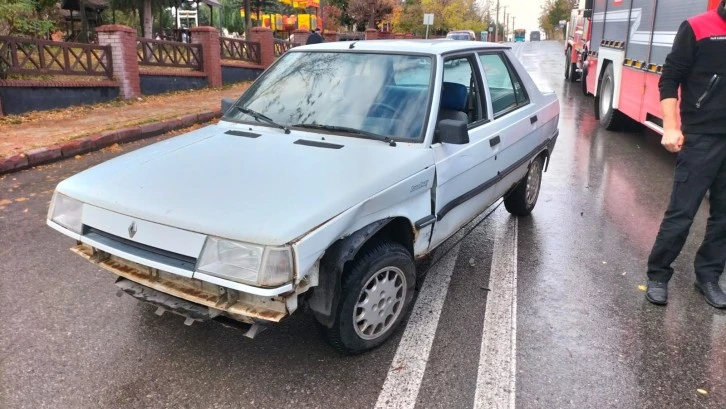 Ehliyetsiz Sürücüler Kaza Yaptı