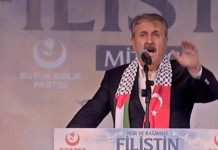 Destici Sivas'tan İsrail'e Lanet Yağdırdı