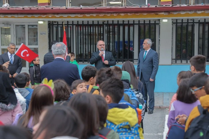 Sivas'ı Bir Bütün Olarak Görüyoruz