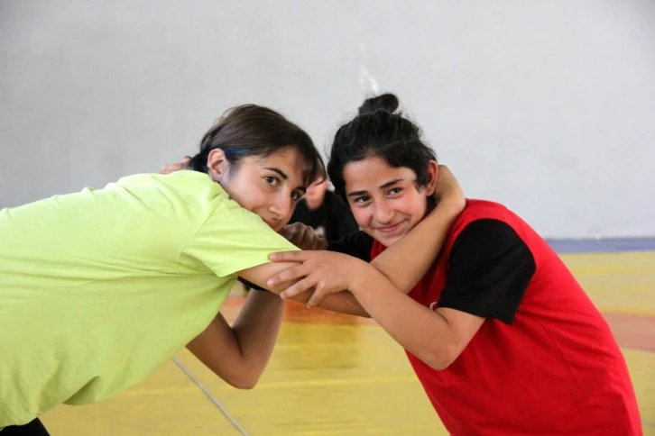 Sivas'ın Altın Kızları