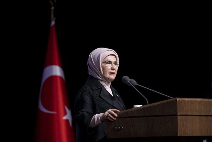 Emine Erdoğan: Kalıcı Barışı Tesis Etmeliyiz