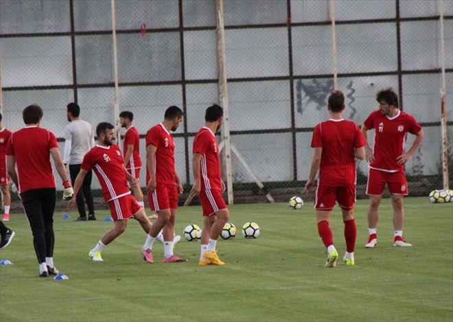 ANTRENMAN SAAT 10´DA